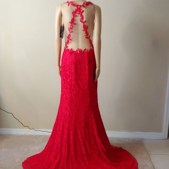 NWT Sexy  Mermaid Style Red Lace Long Ball Gown by Temptation - Picture 2 of 5